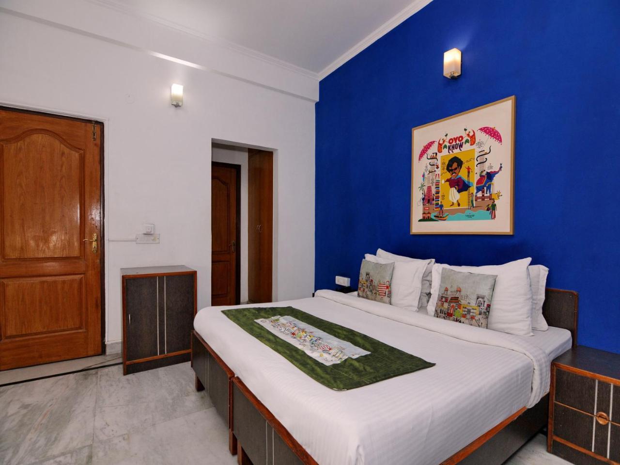 Oyo Flagship 592 Hauz Khas Village New Delhi Eksteriør bilde